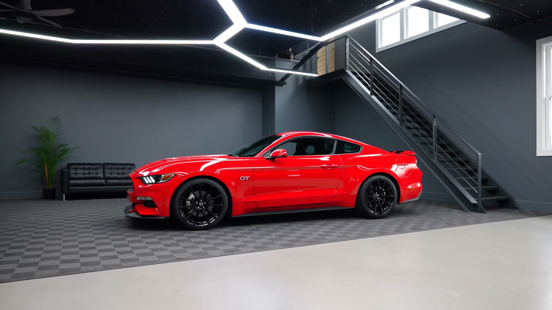 Fahrzeug im Showroom